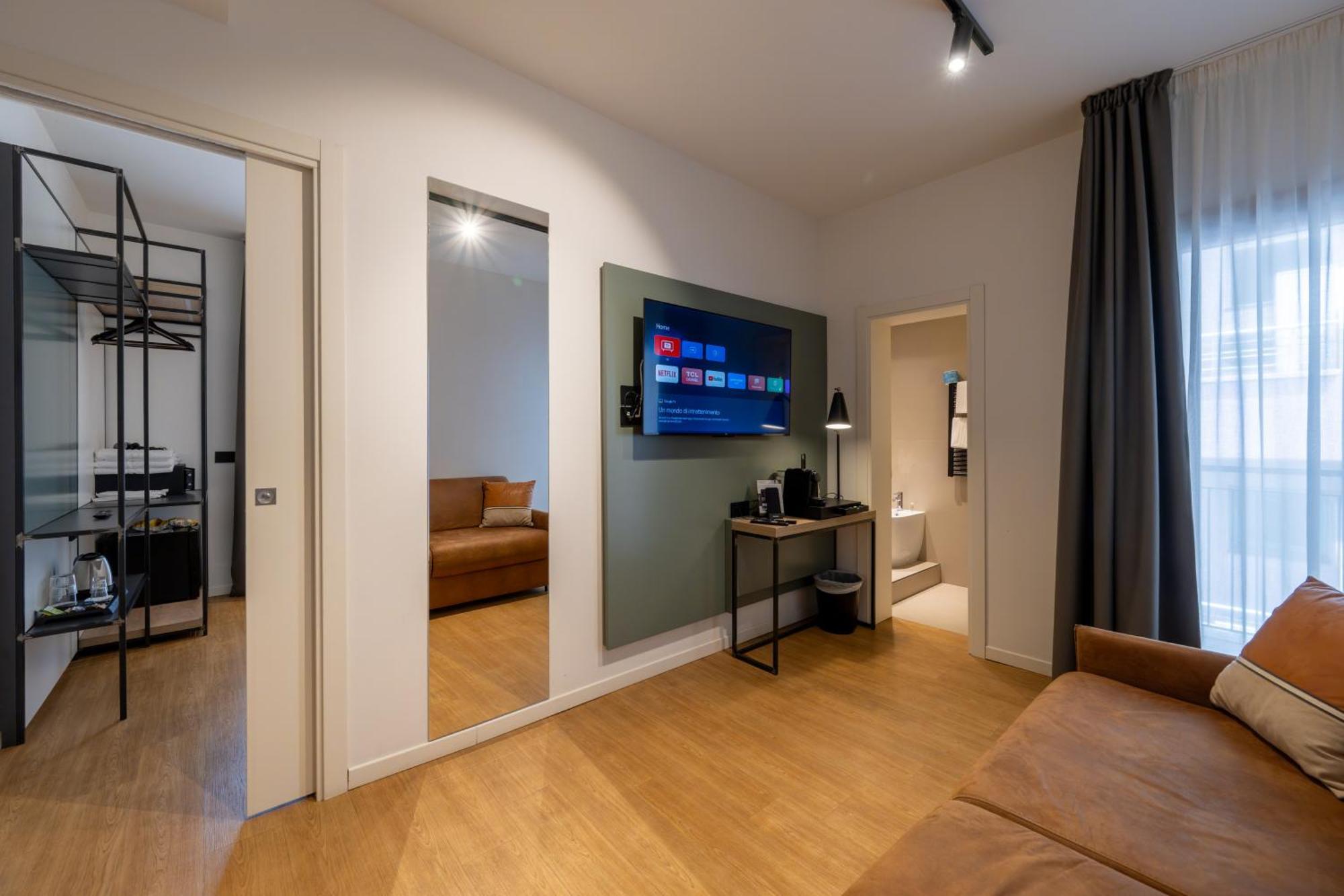 Meg Lifestyle Hotel & Apartaments Riccione Bagian luar foto
