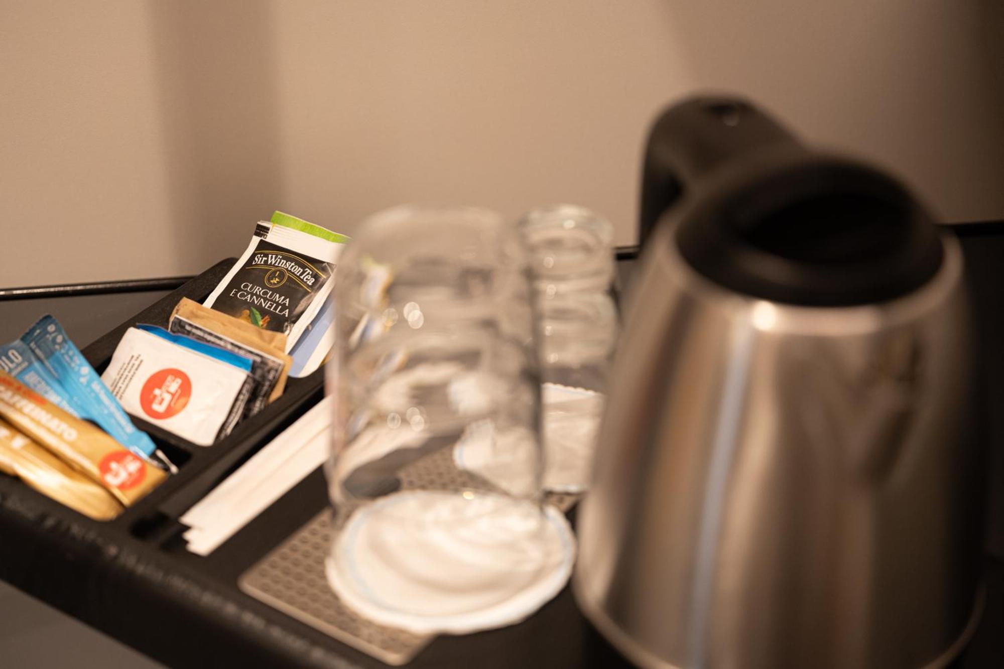 Meg Lifestyle Hotel & Apartaments Riccione Bagian luar foto