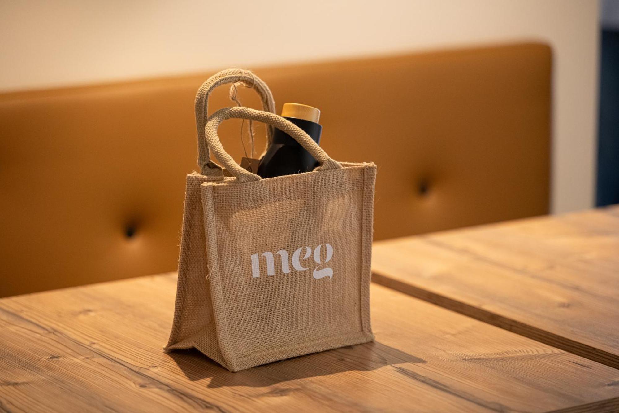 Meg Lifestyle Hotel & Apartaments Riccione Bagian luar foto