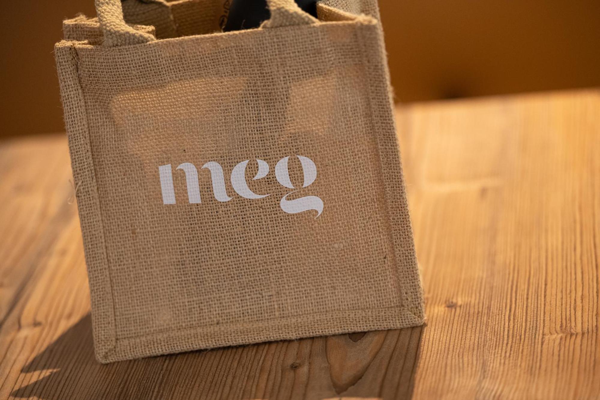 Meg Lifestyle Hotel & Apartaments Riccione Bagian luar foto