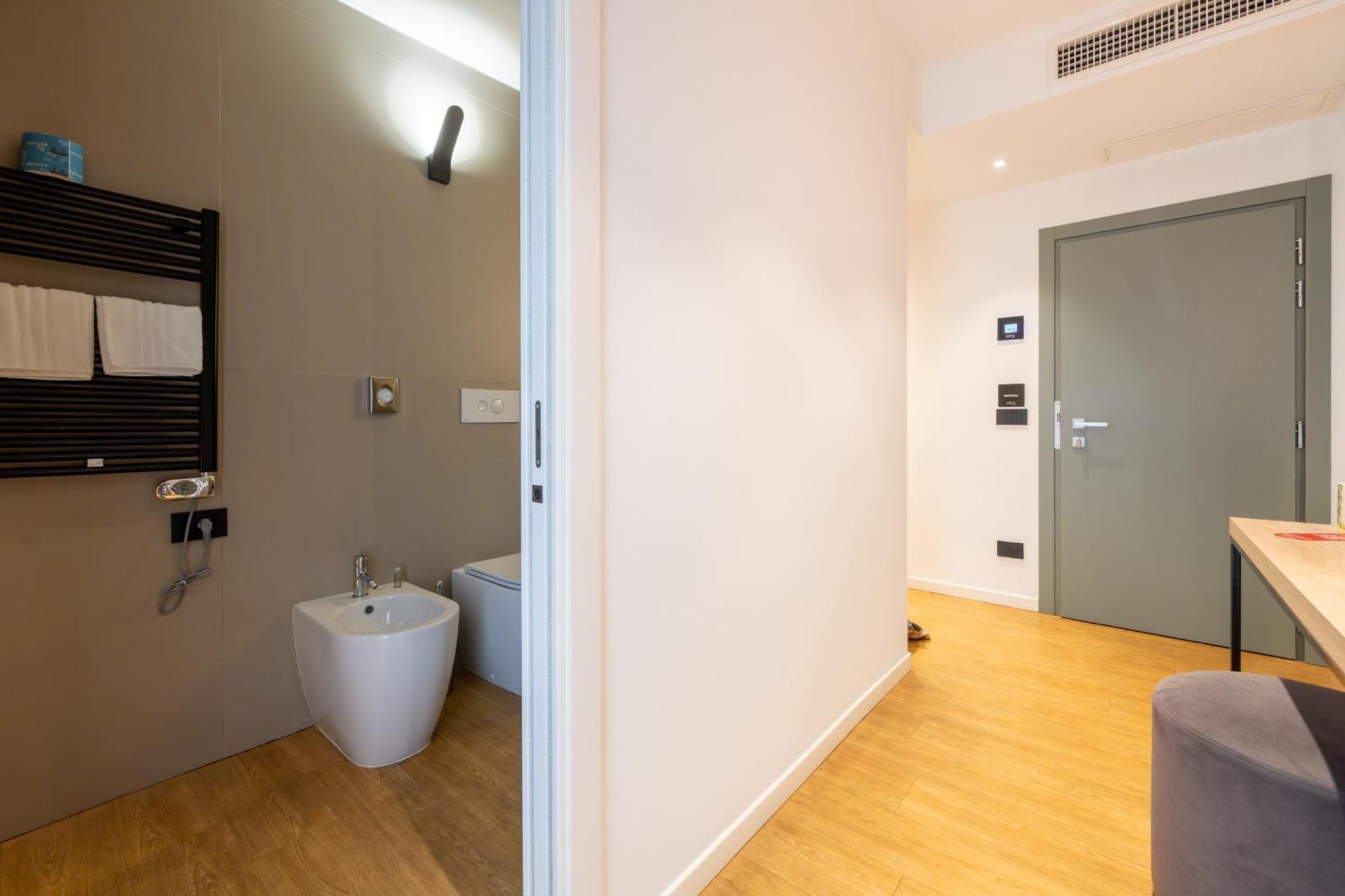 Meg Lifestyle Hotel & Apartaments Riccione Bagian luar foto